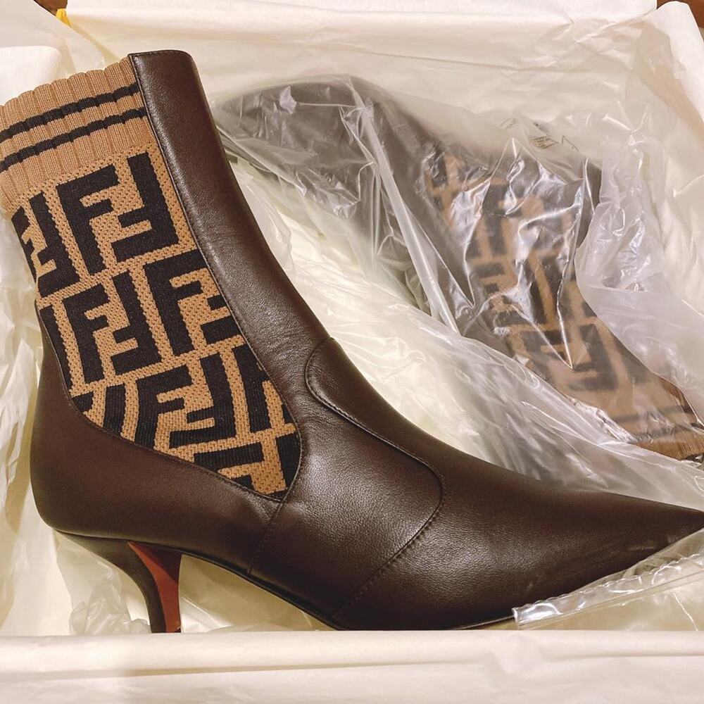 FENDI Rockoko FF logo stretch knit leather ankle boots - Picture 6 of 7